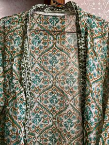 Green &amp; Beige Patterned Ethnic Gown
