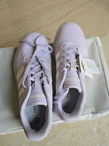 🔻PRICE DROP - ADIDAS Court Platform Sneakers