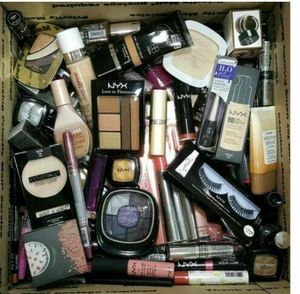 Makeup Products Combo