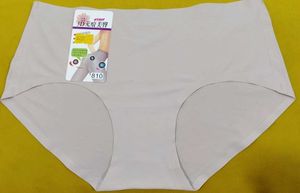2017 -- 3D Seamless without elastic Panty