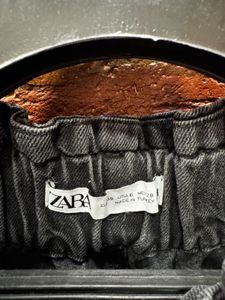Stylish Zara Paperbag Waist Jeans