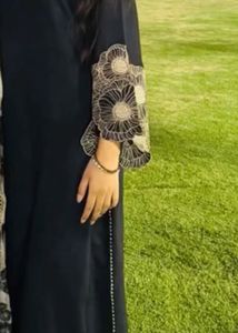 Elegant Black Kurta set with Embroidered Sleeves