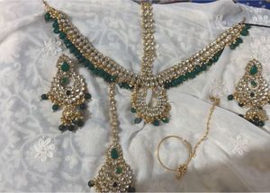 Stunning Jewelry set