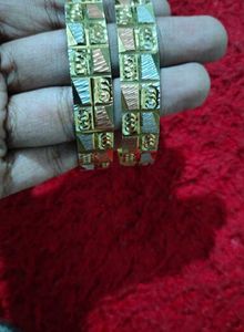 Designer Tricolor Gold Plated Bangles
