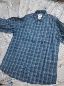 Men's Blue Plaid Button-Up Shirt