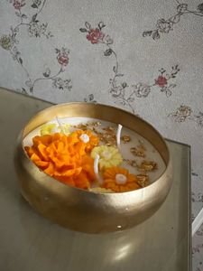 Decorative Floral Scented Candle