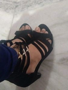 Stylish Black platform Heels Sandals
