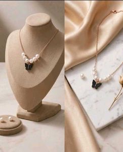 Elegant Pearl Butterfly Necklace &amp; Earrings Set