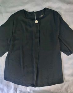 Chic Black Kimono Sleeve Top