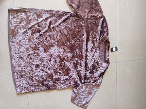 Lykkein Crushed Velvet T-shirt