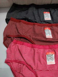 Comfortable Striped Briefs - Pack of 3