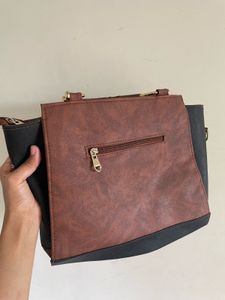 Stylish Two-Tone Handbag