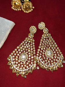 party ready 3-in-1 Royal Earring Combo