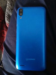 gionee max smart phone