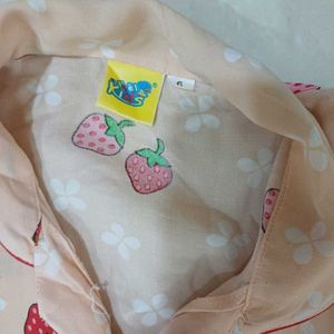 Strawberry Print Pure Cotton Night Suit. 4-6 yrs
