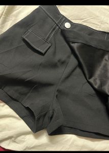 Chic Black Skort with Contrast Stitching