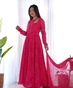 8 Mtr Fully Flair Anarkali Gown