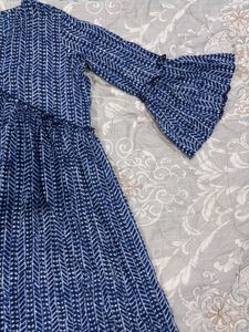Blue Geometric Print Flared Sleeve Kurta
