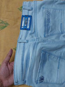 MAD-OX Light Wash Jeans