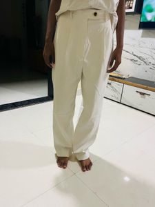 Off-white Colour Baggy Trousers