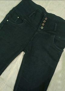 High-Waisted Black Skinny Jeans