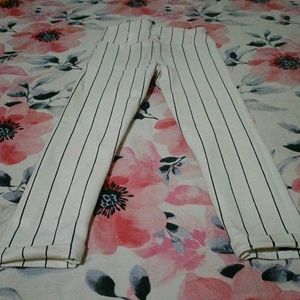 girl off white strachble trouser