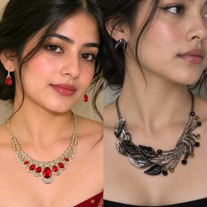 Stunning Red/Black Stone Necklace & Earring Set
