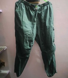 Green Cargo Pants