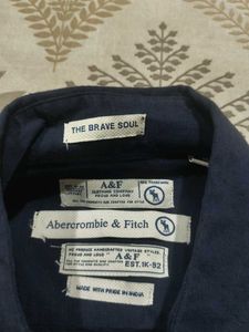 Aerocrombie and Fitch Blue Men's Shirt