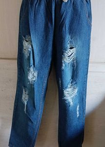 Distressed Wide Leg Jeans