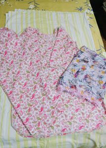 Elegant Pink Paisley Kurta Set with Dupatta