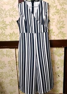 🌚Madame Chic Striped Jumpsuit Dress🌚