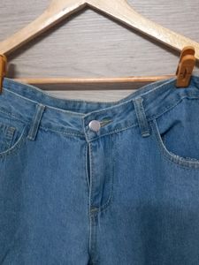 Women Ripped Jeans