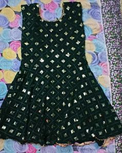 Elegant dark green ethnic set