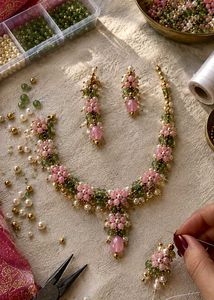 Exquisite Pink &amp; Green Beaded Jewellery Set