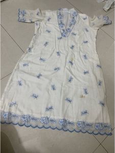 Cream & Blue Embroidered Kurta