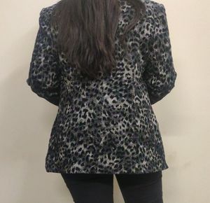 Imported Brand New Tiger Print Jacket🧥