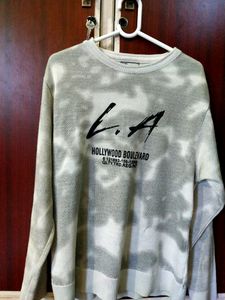 White Sweatshirt