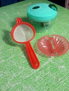 Vegetable Chopper &amp;3 Other Kitchen Tools