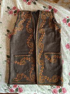 Sleeveless Warm Shrug