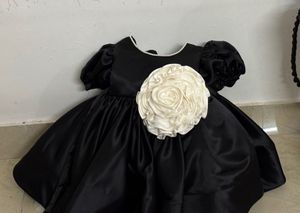 Elegant Black Puff Sleeve Dress