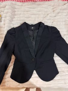 H&M Chic Black Blazer