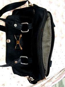Chic Black Crossbody Bag