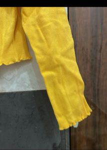 Off-Shoulder Ruffle Trim Crop Top