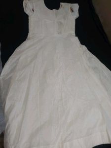Elegant White Embroidered Lehenga Choli