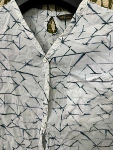 Stylish White &amp; Blue Abstract Print Top