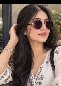 Chic Round Sunglasses