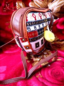 Heart-Shaped Crossbody Bag
