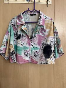 Tiger Print Cropped Button-Up Shirt