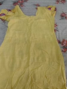 Yellow Floral Embroidered kurta